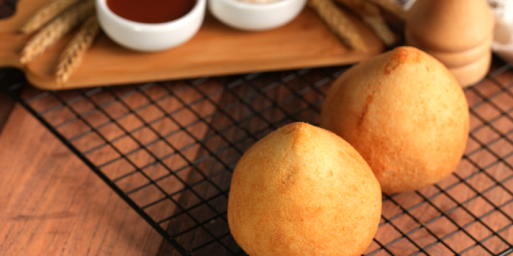 Coxinha, conheça a história do salgado queridinho dos brasileiros